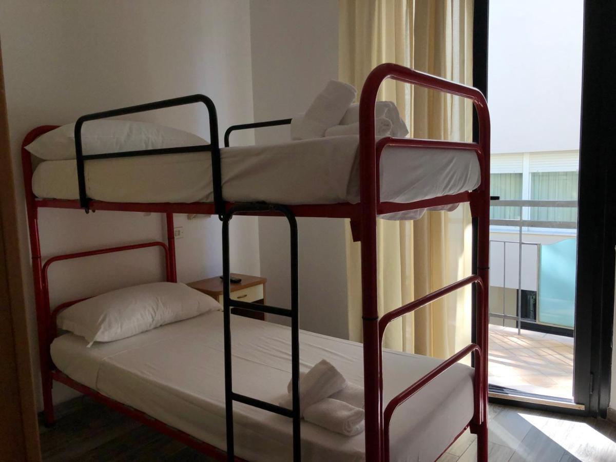 Vinsea Hotel Беллария-Иджеа-Марина Экстерьер фото