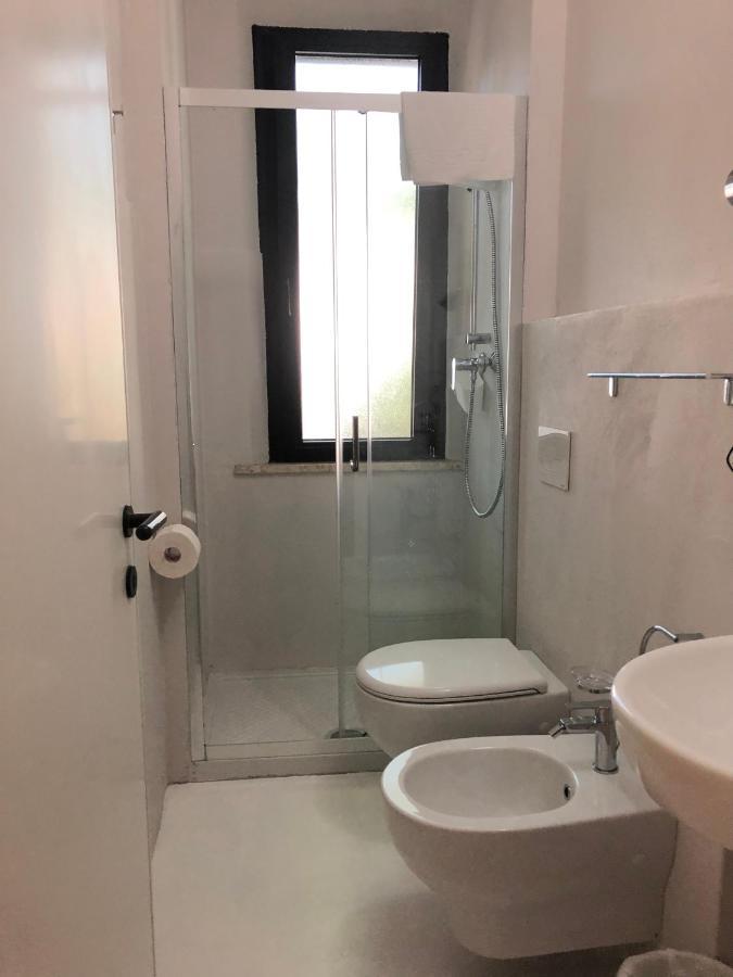 Vinsea Hotel Беллария-Иджеа-Марина Экстерьер фото
