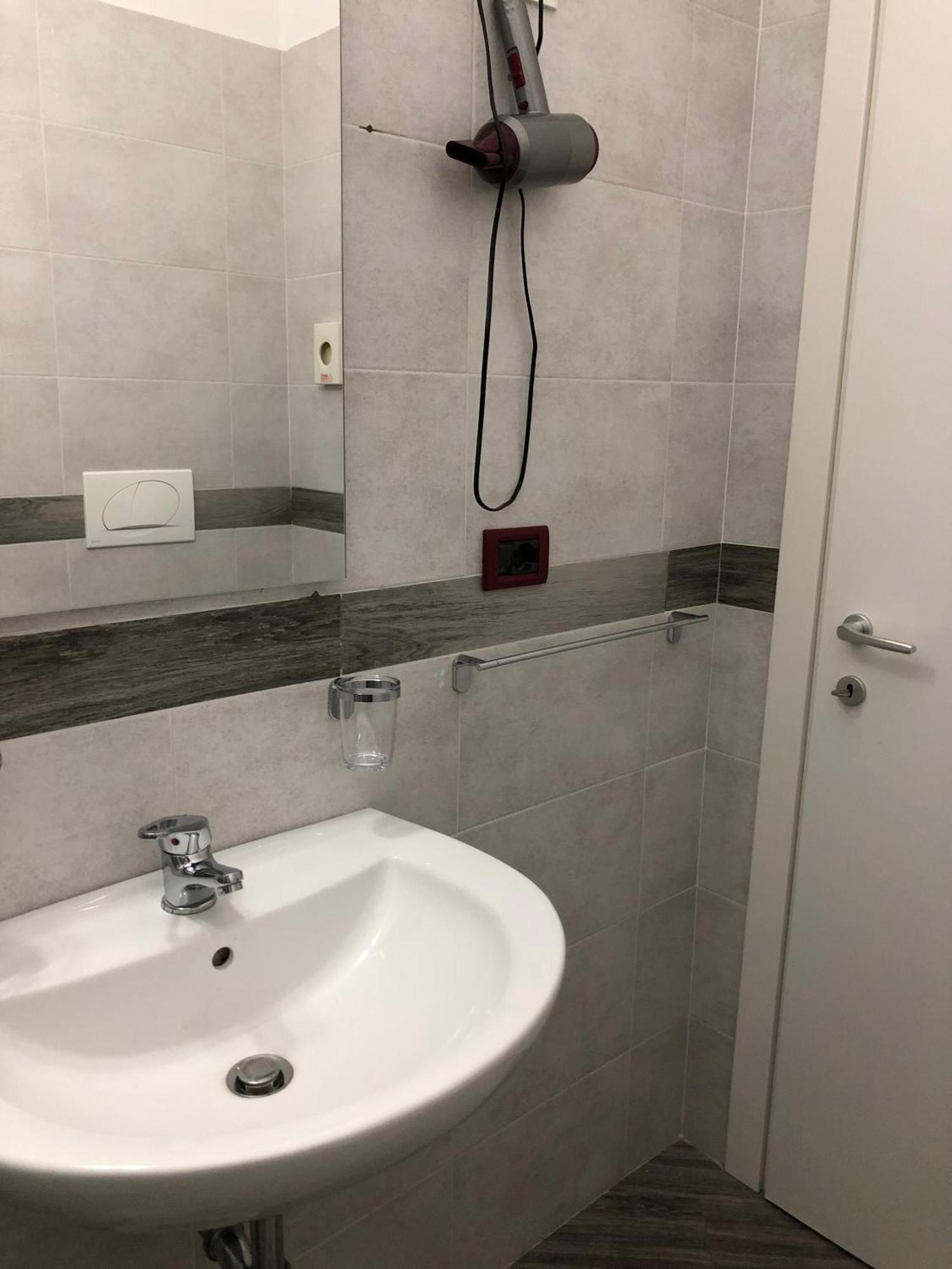 Vinsea Hotel Беллария-Иджеа-Марина Экстерьер фото